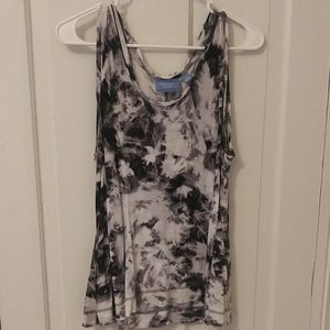 Vera Wang tank top